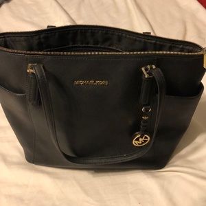 MK purse